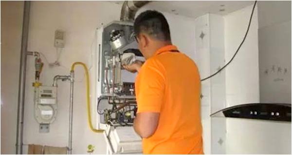 造成電壁掛爐管道內(nèi)夾氣的原因、影響及處理辦法